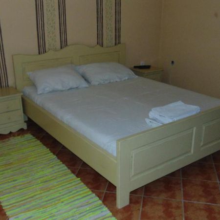 Rooms Milin Lagum Irig 외부 사진