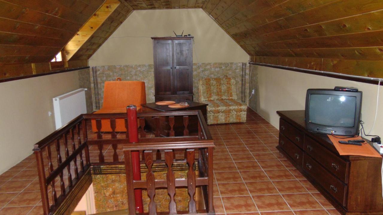 Rooms Milin Lagum Irig 외부 사진